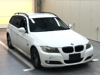 BMW 3 SERIES 2010