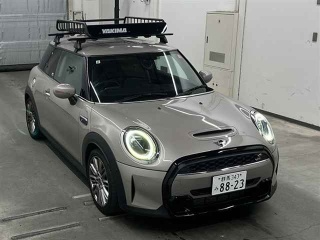 BMW MINI 2021