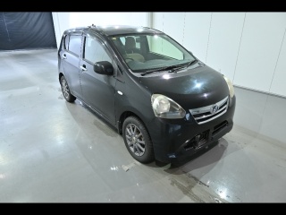 DAIHATSU MIRA E S 2012