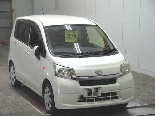 DAIHATSU MOVE 2014