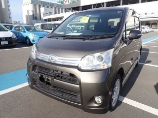 DAIHATSU MOVE 2012