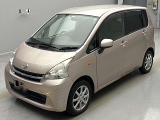 DAIHATSU MOVE 2011