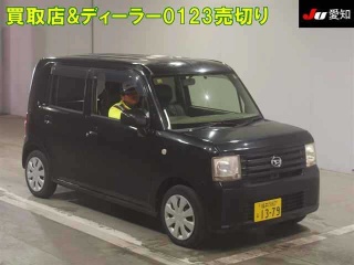 DAIHATSU MOVE CONTE 2010