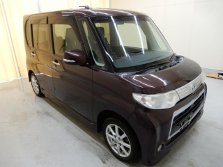 DAIHATSU TANTO 2012