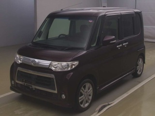 DAIHATSU TANTO 2010