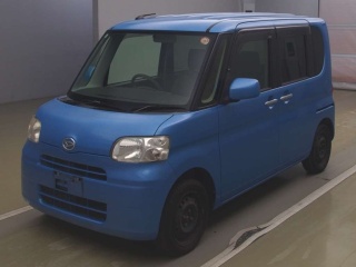 DAIHATSU TANTO 2012