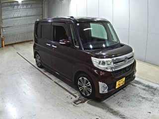 DAIHATSU TANTO 2014