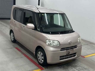 DAIHATSU TANTO 2008