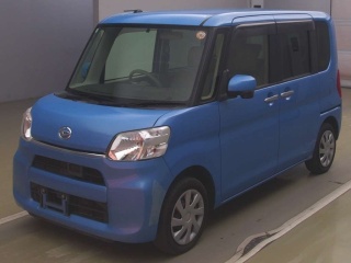 DAIHATSU TANTO 2015