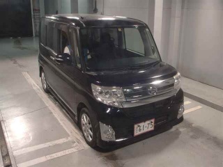 DAIHATSU TANTO 2014