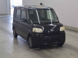 DAIHATSU TANTO 2010
