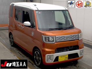 DAIHATSU WAKE 2015