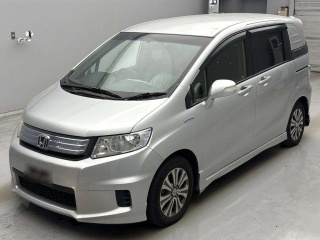 HONDA FREED 2012