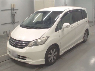 HONDA FREED 2010