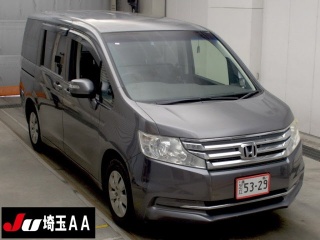 HONDA STEP WAGON 2012