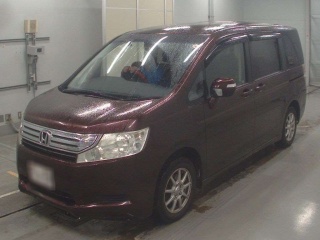 HONDA STEP WAGON 2010