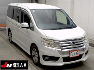 HONDA STEP WAGON 2014