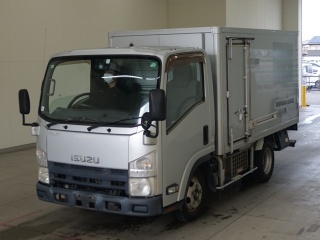 ISUZU ELF 2013