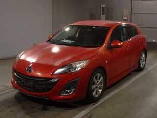 MAZDA AXELA 2010