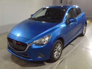 MAZDA DEMIO 2015