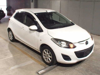 MAZDA DEMIO 2013