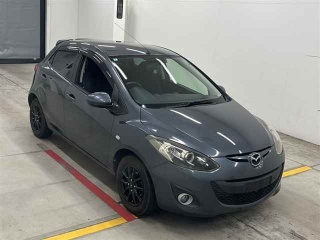 MAZDA DEMIO 2012