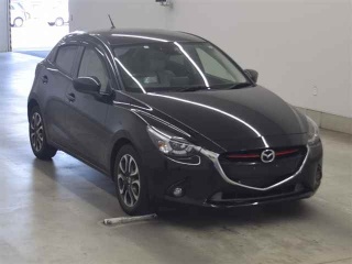 MAZDA DEMIO 2015