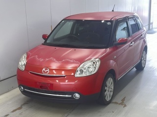 MAZDA VERISA 2010