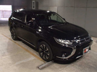 MITSUBISHI OUTLANDER PHEV 2015