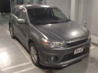 MITSUBISHI RVR 2013