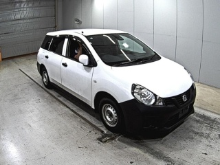 NISSAN AD 2020