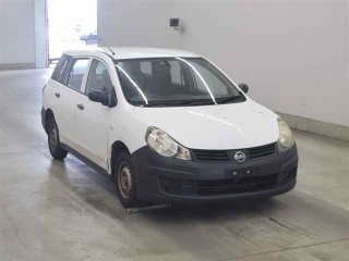 NISSAN AD 2008
