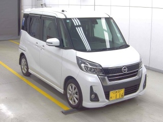 NISSAN DAYZ ROOX 2018