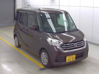 NISSAN DAYZ ROOX 2019