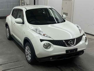 NISSAN JUKE 2012