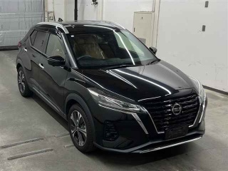 NISSAN KIX 2020