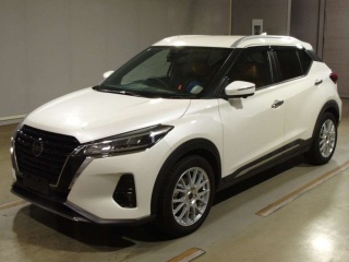 NISSAN KIX 2021