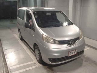 NISSAN NV200 2009