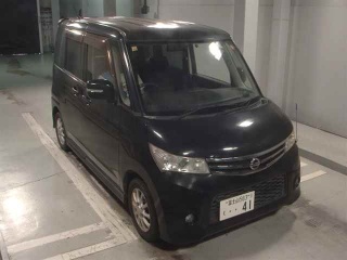 NISSAN ROOX 2010