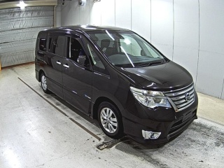 NISSAN SERENA 2014