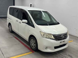 NISSAN SERENA 2011