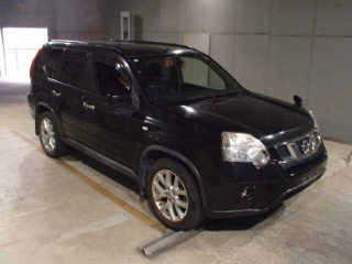 NISSAN X-TRAIL 2013