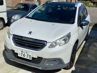 PEUGEOT 2008 2015