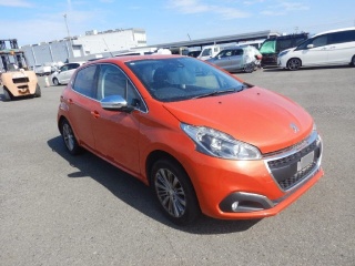 PEUGEOT 208 2016