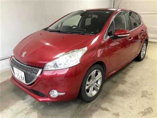 PEUGEOT 208 2013