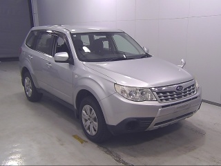 SUBARU FORESTER 2011