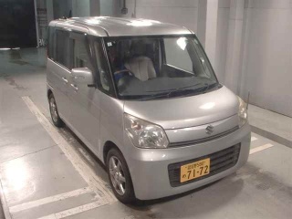SUZUKI SPACIA 2013