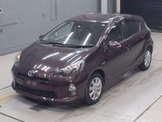 TOYOTA AQUA 2014