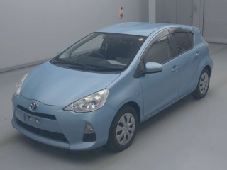 TOYOTA AQUA 2014