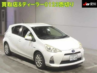 TOYOTA AQUA 2012